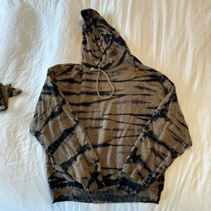 Daydreamer x Revolve Set